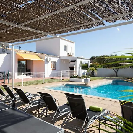 Casa Do Engenho, Guia - Walkable To Restaurants And Shops Villa